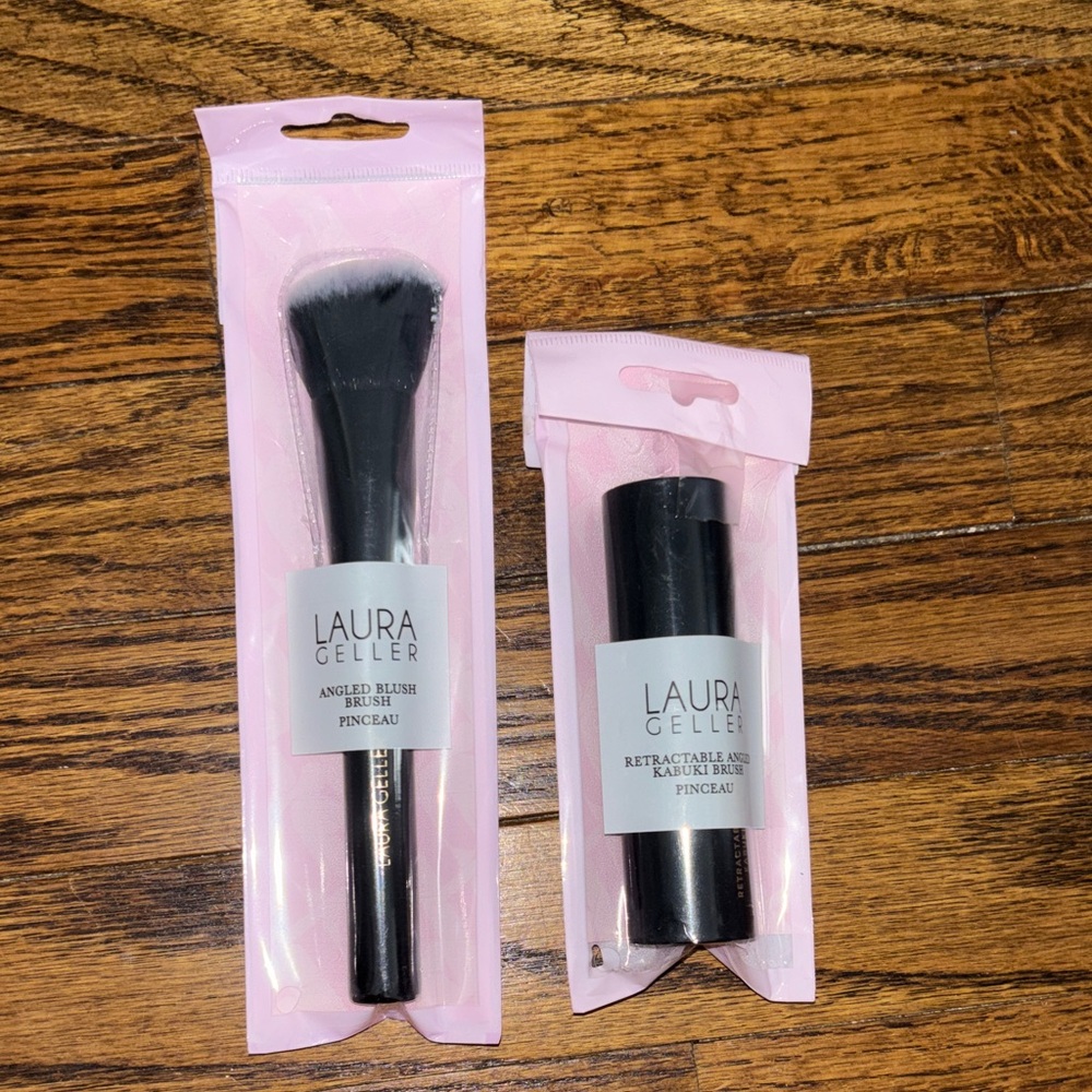 Two NEW Laura Geller makeup brushes